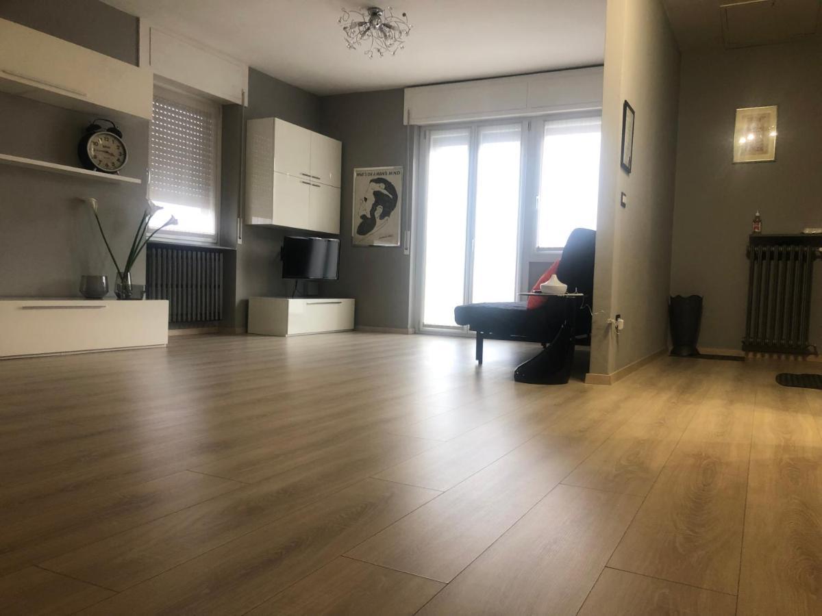 "La Bella Della Cappuccina" Casa Con Parcheggio Interno Gratuito Apartment Domodossola Exterior foto
