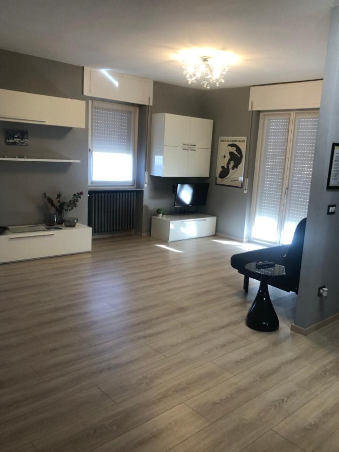"La Bella Della Cappuccina" Casa Con Parcheggio Interno Gratuito Apartment Domodossola Exterior foto
